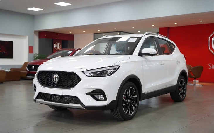 Tin tức giá xe: MG ZS giảm giá kỷ lục, SUV B thực tế còn rẻ hơn Kia Morning - Ảnh 1.