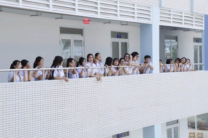 Cận cảnh ngôi trường THPT công lập hiện đại như trường quốc tế ở TP.HCM - Ảnh 6.