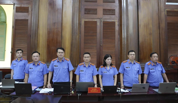 Khi chứng cứ 'lên tiếng', bị cáo từ kêu oan đến xin giảm án tại tòa trong vụ án ma túy VN10 - Ảnh 1.