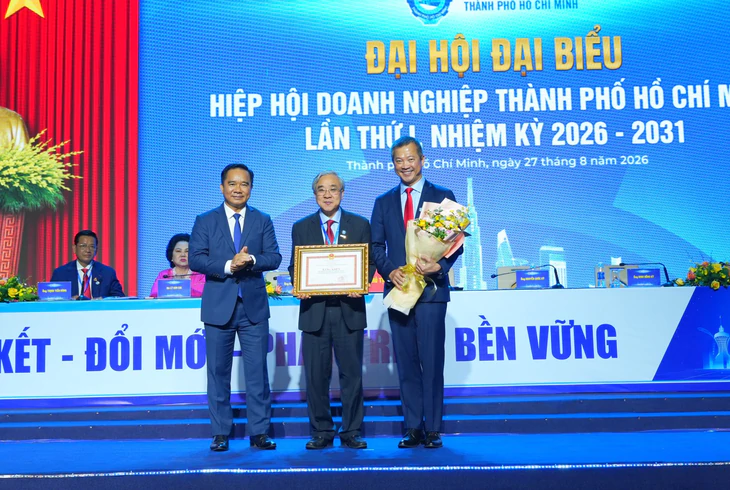 Tân chủ tịch HUBA Mai Hữu Tín: Điều hành doanh nghiệp giỏi là cách yêu nước thiết thực nhất - Ảnh 4.