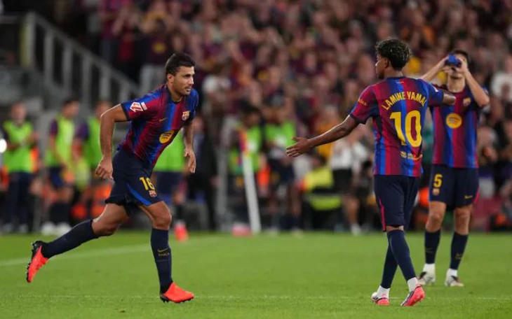 Vượt Mbappe, Lamine Yamal hay nhất La Liga - Ảnh 3.