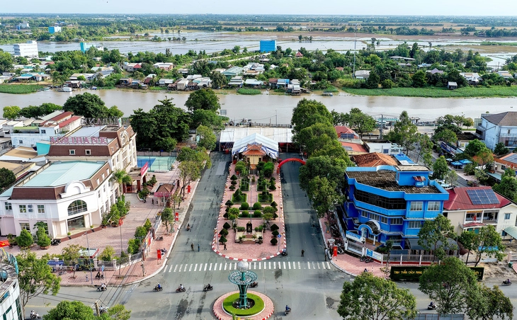 Xây đền thờ 'đại thần Đồng Tháp Mười' Đốc Binh Kiều ở Kiến Tường, Tây Ninh - Ảnh 4.