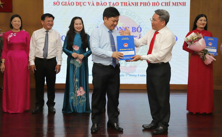 Trường chuyên Lê Hồng Phong TP.HCM có hiệu trưởng mới - Ảnh 1.