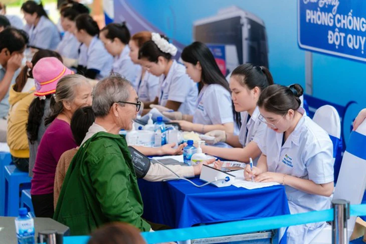 Hội nghị Đột quỵ TP.HCM 2026: Long Châu đóng góp sáng kiến về mô hình dự phòng đột quỵ - Ảnh 4.