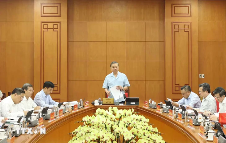 Tổng Bí thư, Chủ tịch nước: Xem xét ban hành nghị quyết mới không phải để có thêm một tầng văn bản - Ảnh 3.