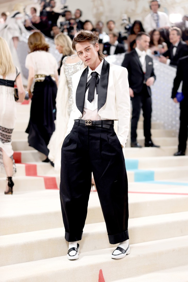 Kristen Stewart chưa bao giờ tuân theo 'luật chơi' giày dép - Ảnh 5.