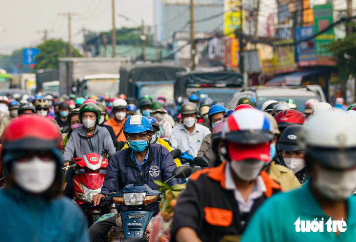 TP.HCM chọn nhà đầu tư mở rộng quốc lộ 1 lên 10-12 làn xe - Ảnh 1.