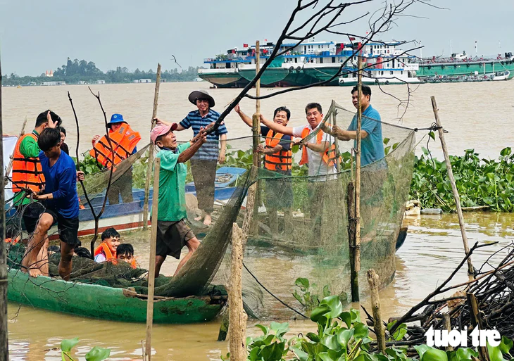 Một số loài thuỷ sản bản địa quý hiếm xuất hiện trở lại ở Đồng Tháp - Ảnh 1.