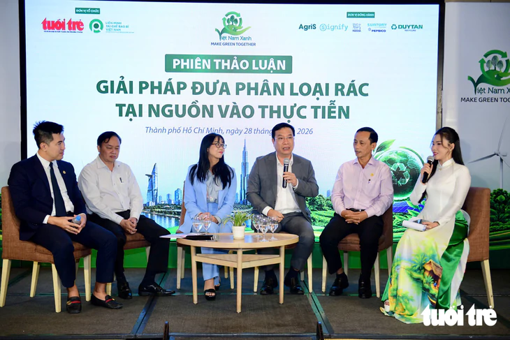 Phân loại rác tại nguồn: phải đồng bộ từ hạ tầng, chính sách đến dòng tiền kinh tế - Ảnh 1.