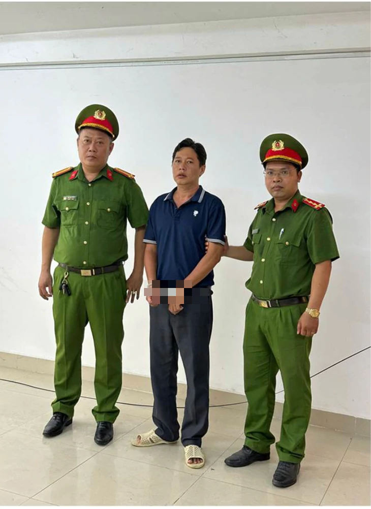Cần Thơ: Khởi tố, bắt tạm giam chủ tài khoản Facebook "Tphuoc Ly" - Ảnh 1.