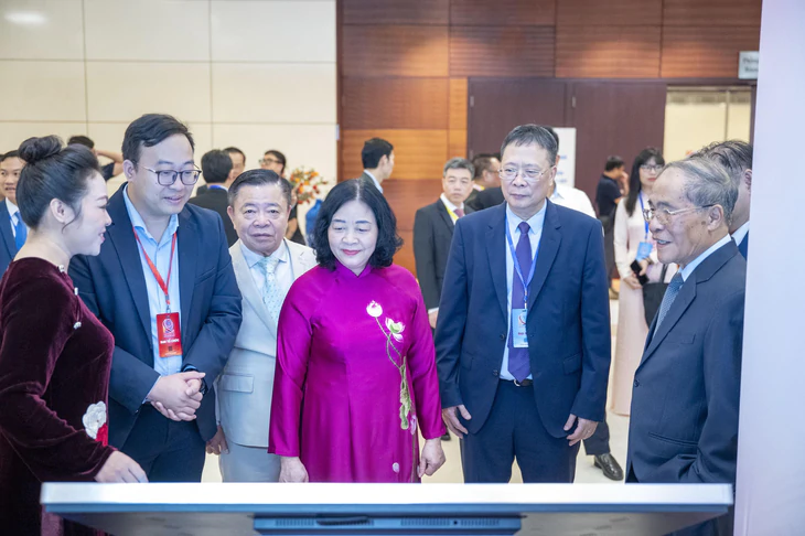 Khát vọng vươn mình thực hóa bằng con đường khoa học công nghệ - Ảnh 1.