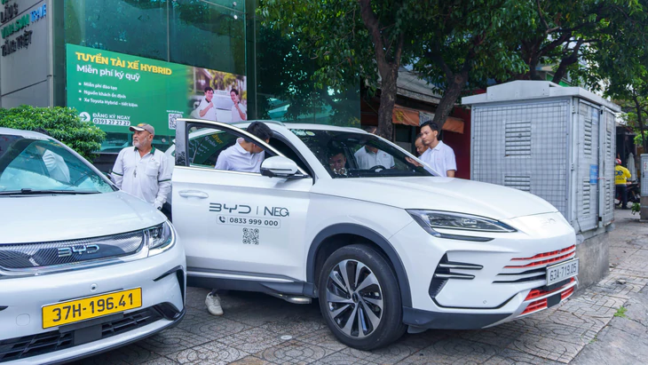 BYD NEG đào tạo kỹ năng vận hành xe điện cho 200 tài xế Vinasun - Ảnh 4.