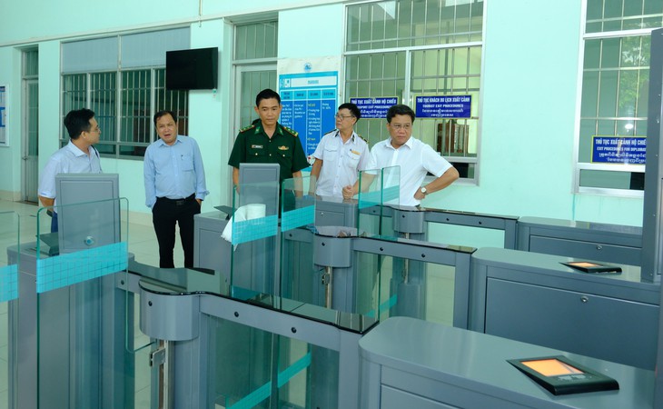 2030 sẽ có hơn 700.000 tấn hàng hóa quá cảnh nếu mở thêm cửa khẩu đường sông ở Cửa khẩu quốc tế Bình Hiệp, Tây Ninh - Ảnh 3.