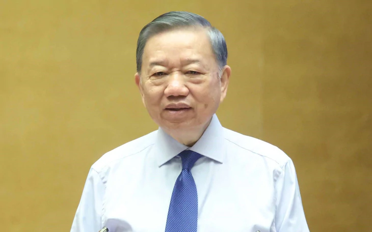 Tổng Bí thư, Chủ tịch nước Tô Lâm trao nghị quyết của Quốc hội thành lập thành phố Quảng Ninh - Ảnh 7.
