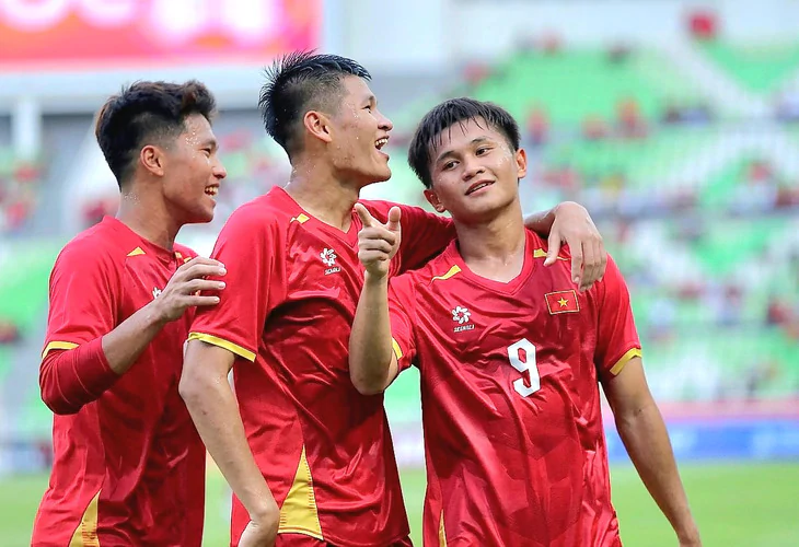Xem U20 Việt Nam đá vòng loại U20 châu Á 2027 ở đâu? - Ảnh 1.