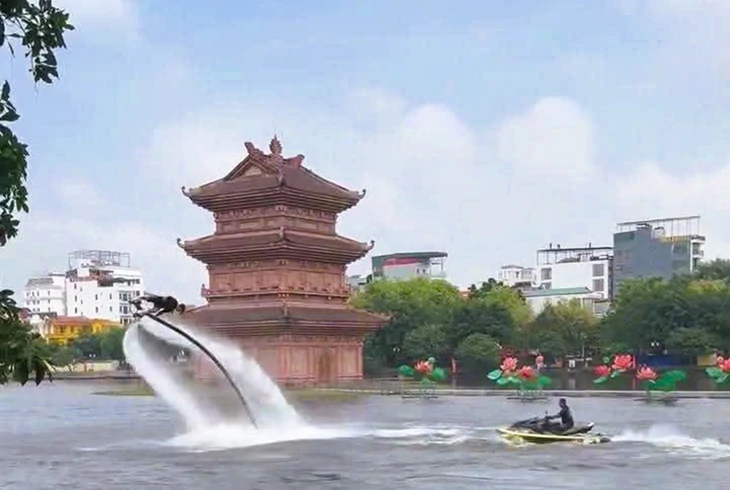 Ninh Bình "siết" hoạt động du lịch có yếu tố mạo hiểm - Ảnh 1.