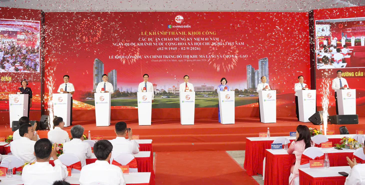 TP.HCM khởi công loạt dự án lớn quốc lộ 1, quốc lộ 13, chỉnh trang khu Mả Lạng - chợ Gà - Gạo - Ảnh 2.
