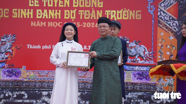 MONO làm sứ giả quảng bá di sản văn hóa Huế - Ảnh 4.