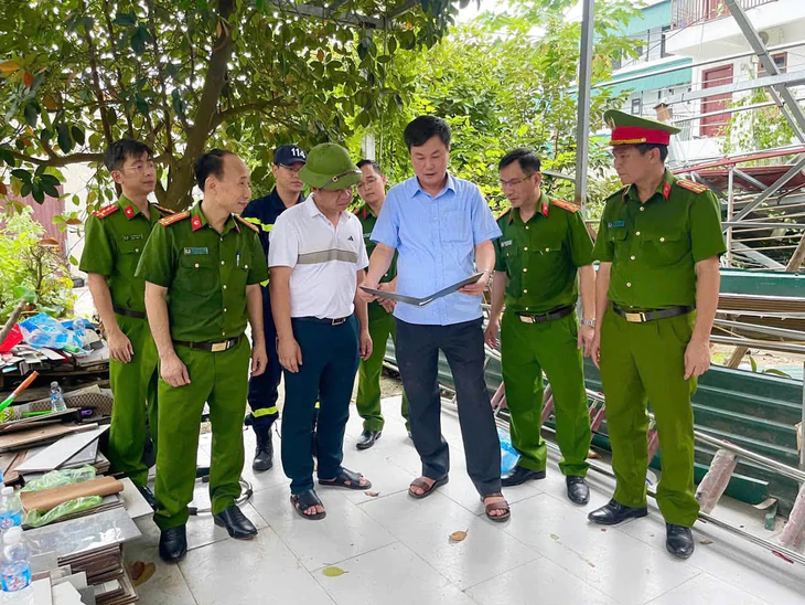Vụ nổ ở Phú Thọ do sản xuất pháo trái phép, 1 người chết, 3 người bị thương - Ảnh 2.