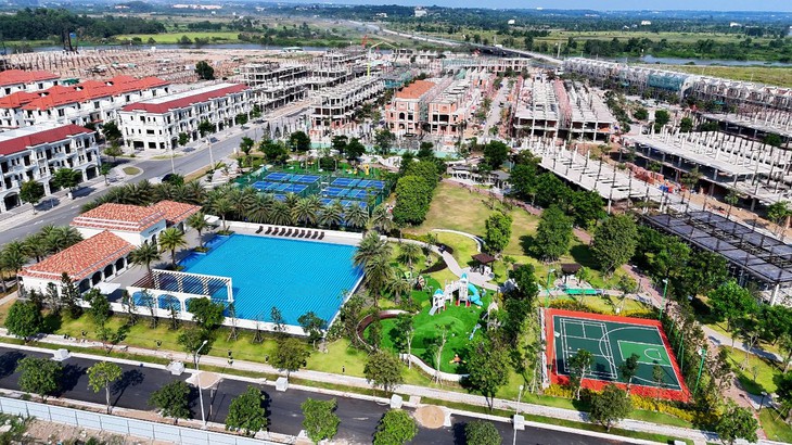 Khởi công hơn 500 căn nhà ở thấp tầng tại Aqua City - Ảnh 5.
