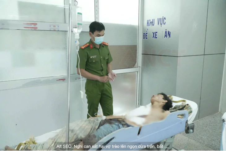 Tình trạng sức khỏe người đàn ông giết vợ ở Cần Thơ sau khi tự đâm mình - Ảnh 1.