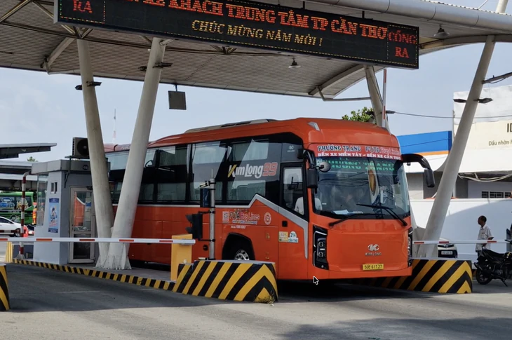 Vé xe lễ 2-9 tại Cần Thơ tăng cao nhất gần 39% - Ảnh 1.