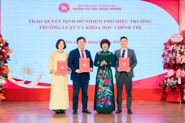 Trường đại học Ngoại thương thành lập 4 trường mới - Ảnh 1.