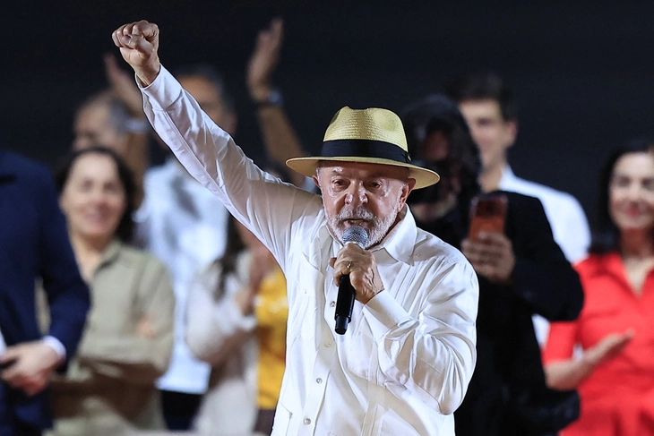 Ôn Lula tái tranh cử tổng thống Brazil ở tuổi 80, khẳng định vẫn rất sung sức - Ảnh 1.