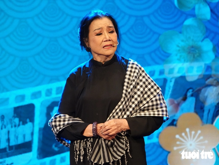 Kỳ nữ Kim Cương trở lại với Lá sầu riêng trong mùa Vu lan - Ảnh 1.