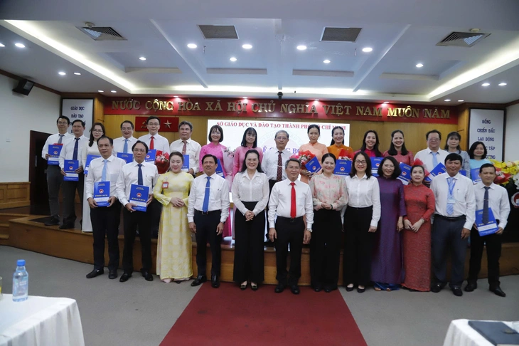 TP.HCM bổ nhiệm, điều động nhiều cán bộ quản lý giáo dục ở các vị trí quan trọng - Ảnh 2.