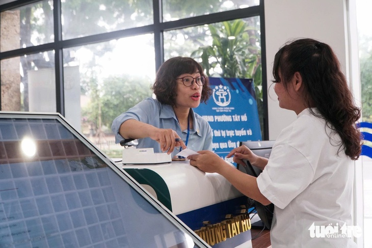 Hà Nội đề xuất tăng thêm 63 Phó chủ tịch phường, xã - Ảnh 1.