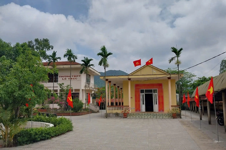 Nhiều sai phạm tài chính tại trường THPT Lê Trực, nơi xảy ra tiêu cực thi cử ở Quảng Trị - Ảnh 1.