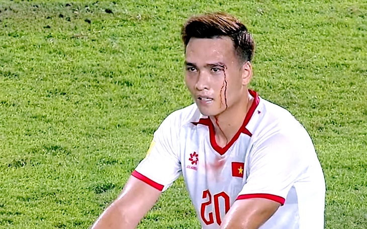 Ngôi sao Man City ủng hộ tuyển Indonesia trong trận thua Việt Nam - Ảnh 3.