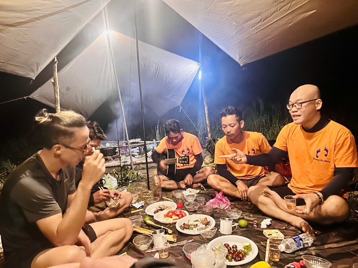 Du lịch bụi - Ảnh 6.