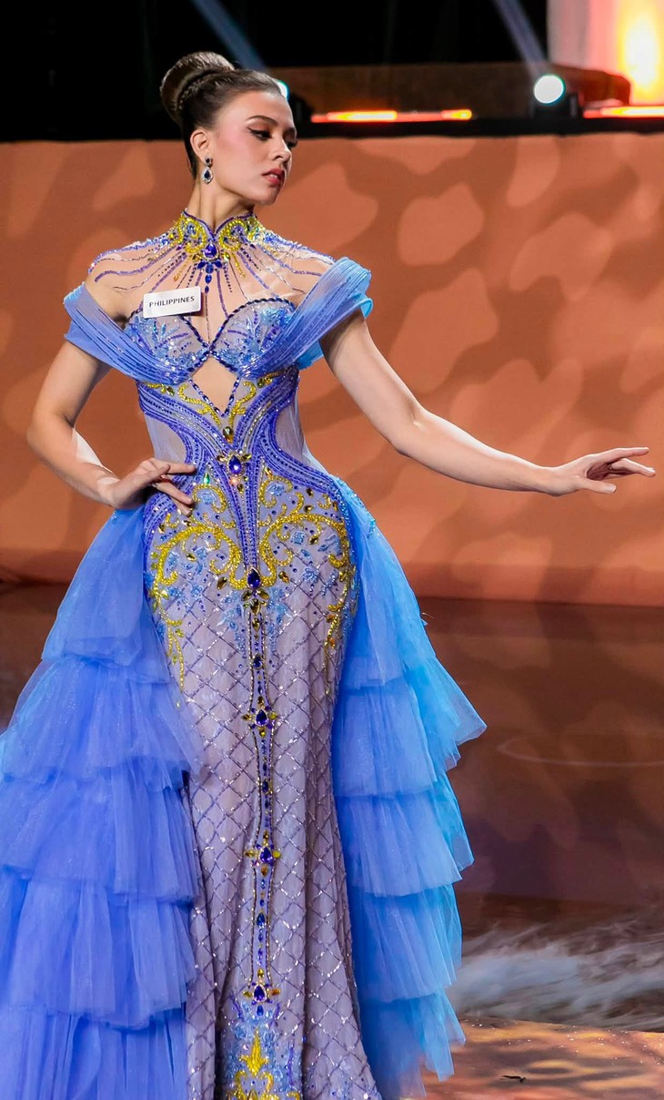 111 người đẹp Miss World kể chuyện văn hóa bản địa qua thời trang - Ảnh 6.