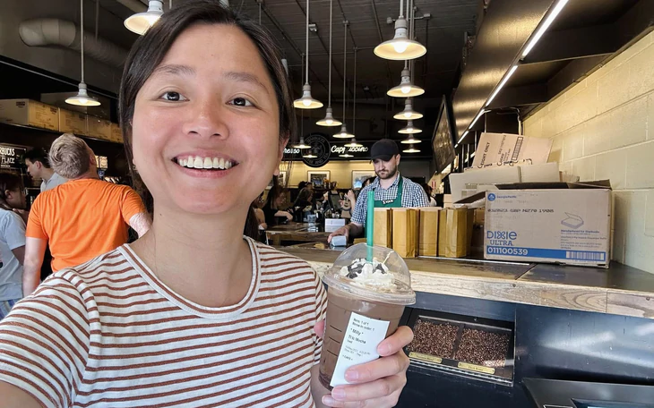 Cà phê Robusta Việt, vỉa hè Việt…ở Amsterdam - Ảnh 2.