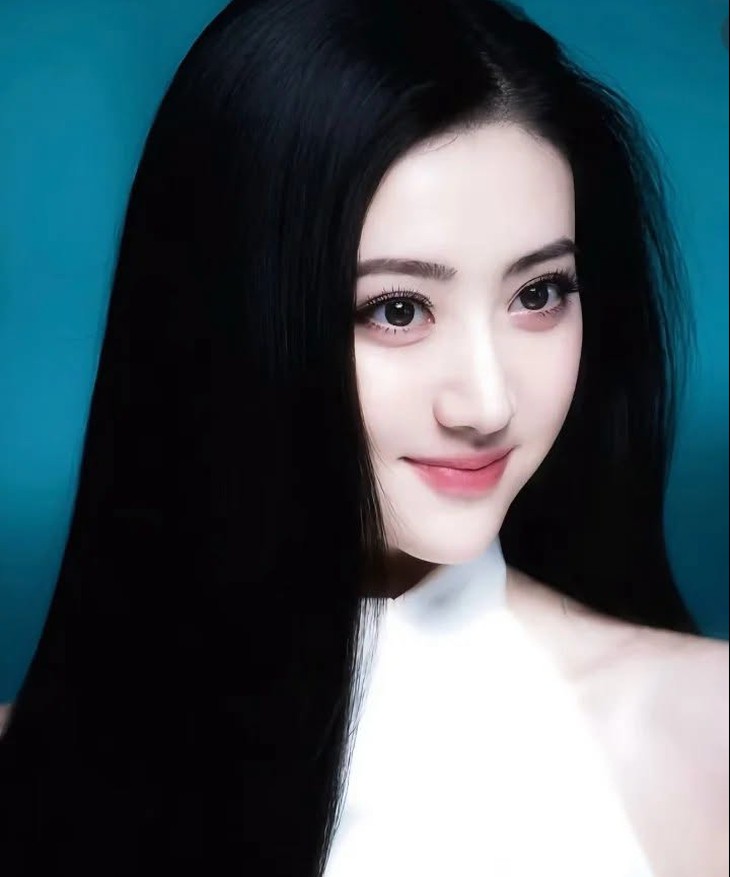 Số phận ba phim mới chờ lên sóng của Cảnh Điềm - Ảnh 2.