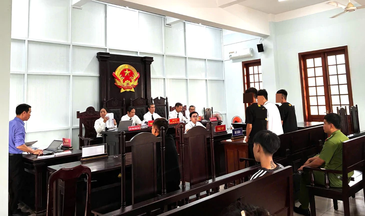 Một phút bốc đồng, ba thiếu niên mang án giết người và nỗi lòng hai người mẹ - Ảnh 2.