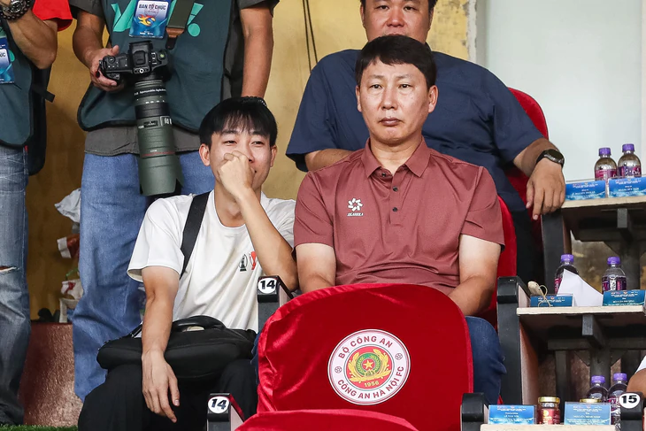 FIFA ASEAN Cup 2026: Tuyển Việt Nam mạnh đến đâu khi có 3 cầu thủ Việt kiều mới? - Ảnh 1.