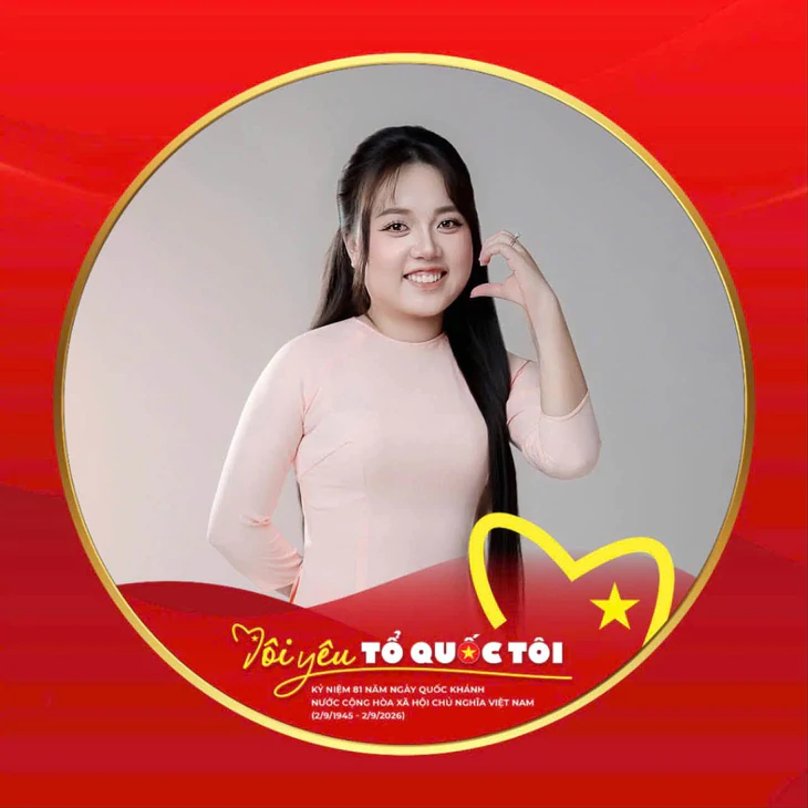 Tuổi trẻ TP.HCM chào cờ nơi cột mốc biên cương, thay avatar 'Tôi yêu Tổ quốc tôi' cùng nhiều hoạt động hướng về Quốc khánh 2-9 - Ảnh 10.