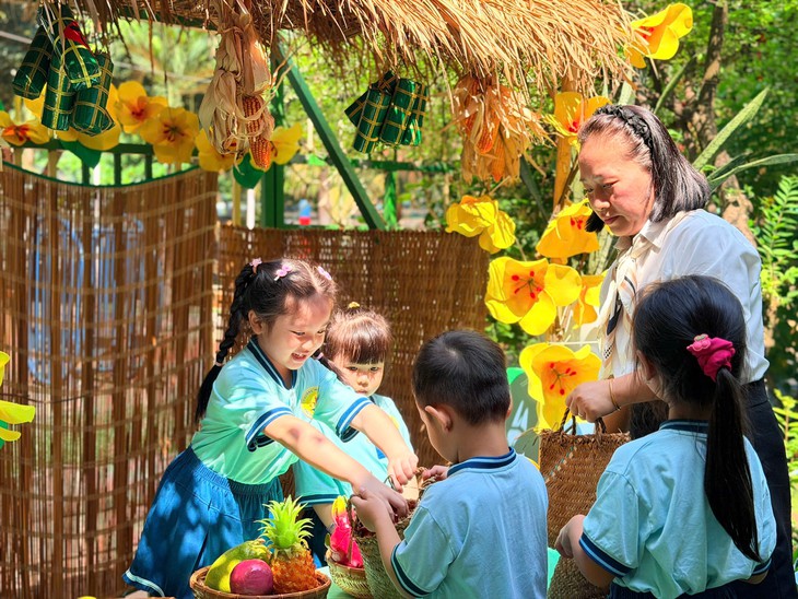 Những ngôi trường mang tên Quốc khánh giữa lòng TP.HCM - Ảnh 3.