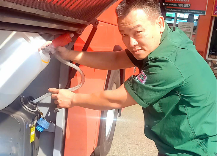 Cần làm gì để không lặp lại các vụ cháy xe khách thảm khốc? - Ảnh 5.