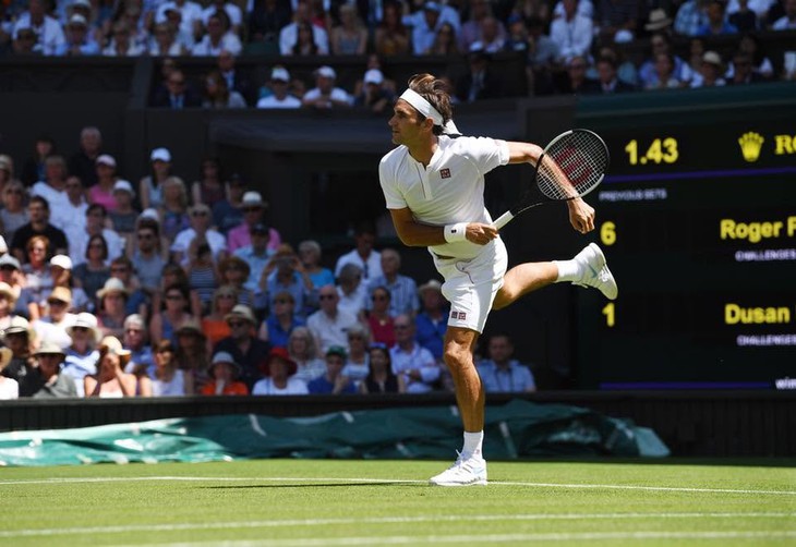 Federer bật khóc khi được vinh danh tại Đại sảnh Danh vọng Quần vợt Quốc tế - Ảnh 2.