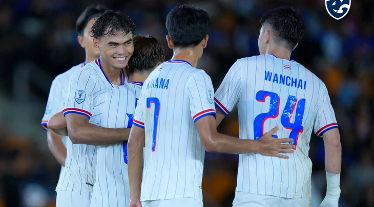 Vì sao Thái Lan toàn thắng tại ASEAN Cup 2026 vẫn chưa chắc đi tiếp? - Ảnh 1.