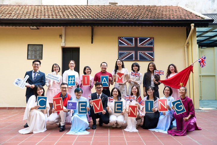 Mở đơn học bổng Chevening 2027 - 2028 , Việt Nam có suất ASEAN cho Ứng viên xuất sắc - Ảnh 1.