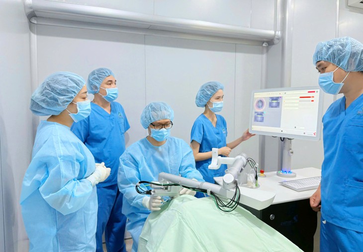 Bệnh viện Mắt Sài Gòn Nha Trang đạt chứng nhận JCI (Hoa Kỳ) - Ảnh 2.