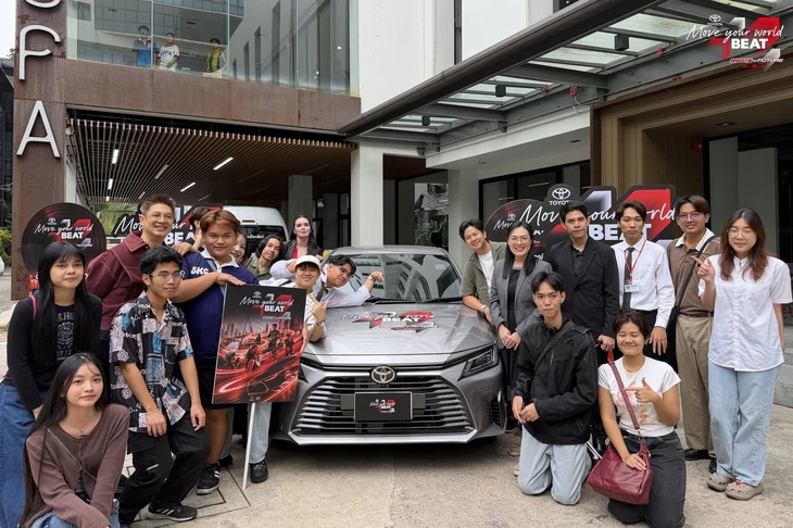 Tiếng bíp khi lùi, cài dây an toàn trên xe Toyota biến thành bài hát, nghệ sĩ Việt cũng góp mặt - Ảnh 3.