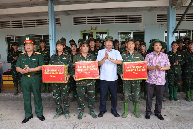 Cần Thơ quyết rút ngắn thời gian thực hiện Chiến dịch 500 ngày đêm - Ảnh 2.