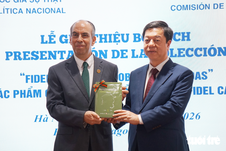 Việt Nam xuất bản bộ 'Tuyển tập các tác phẩm chọn lọc của Fidel Castro Ruz' tặng Nhân dân Cuba - Ảnh 3.