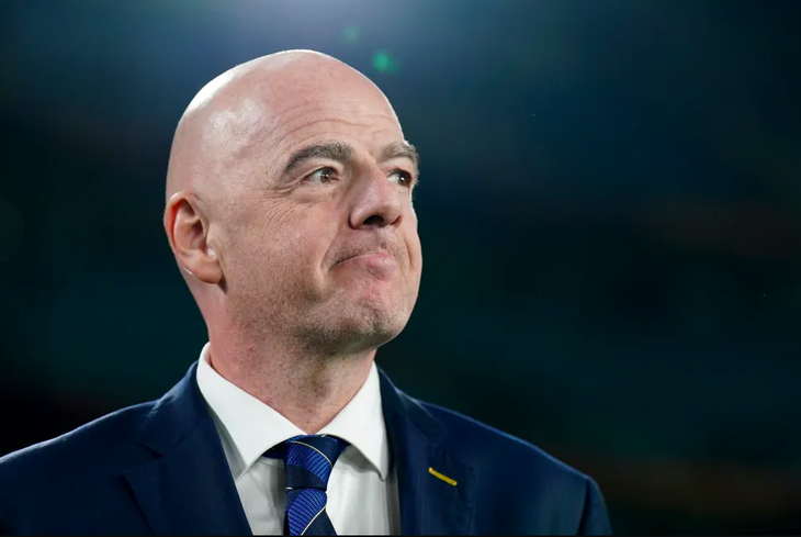 Chủ tịch FIFA Infantino chính thức xin lỗi vì kế hoạch 'bán World Cup' - Ảnh 1.